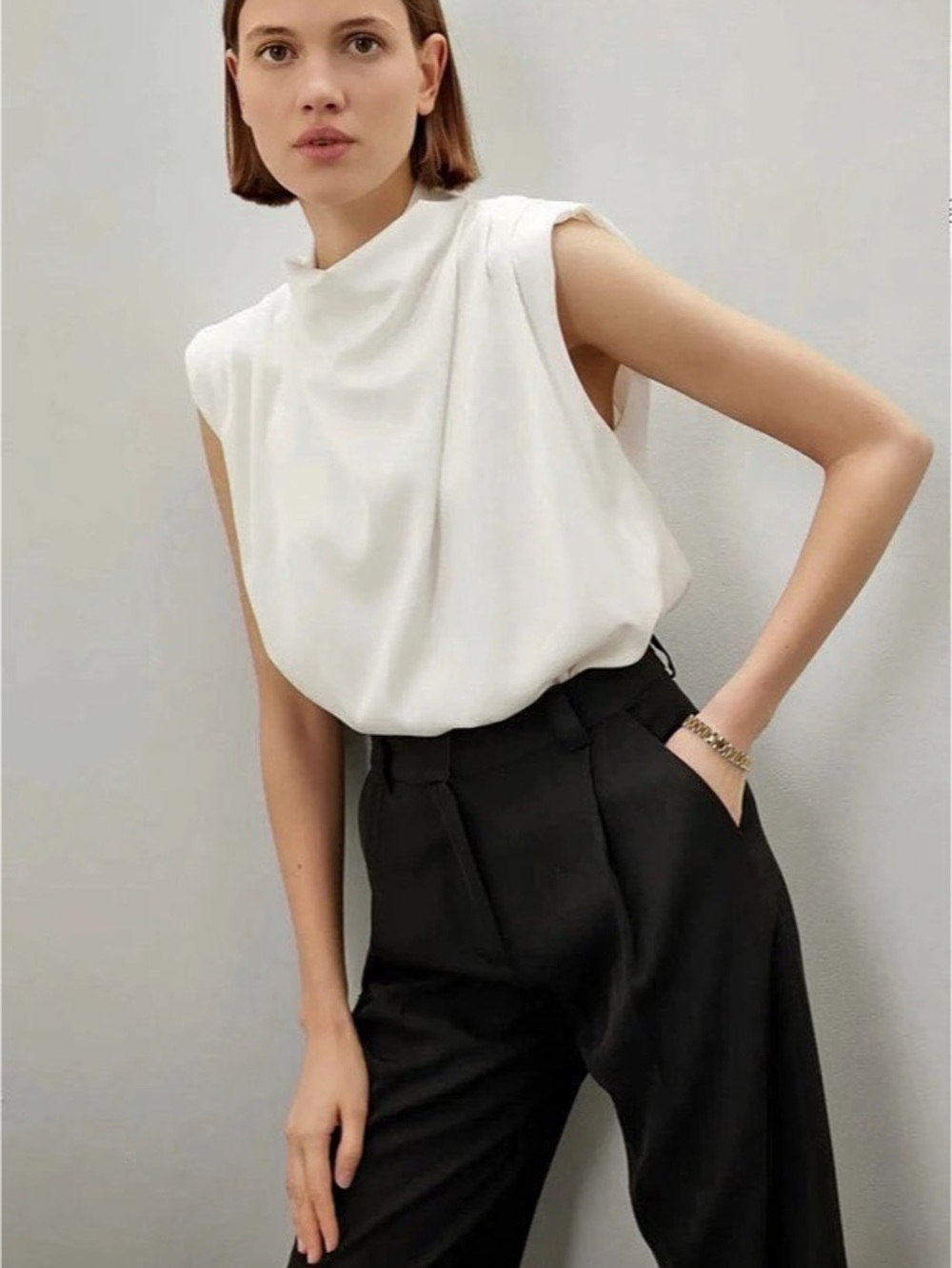 Modern Citizen Allegra Gathered-Neck Sleeveless Blouse White Large